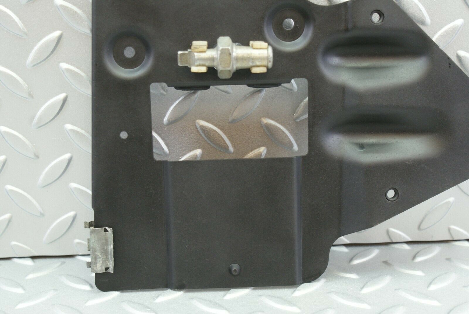 2763 Mercedes-Benz W116 350SE Sunroof Regulator Motor Bracket