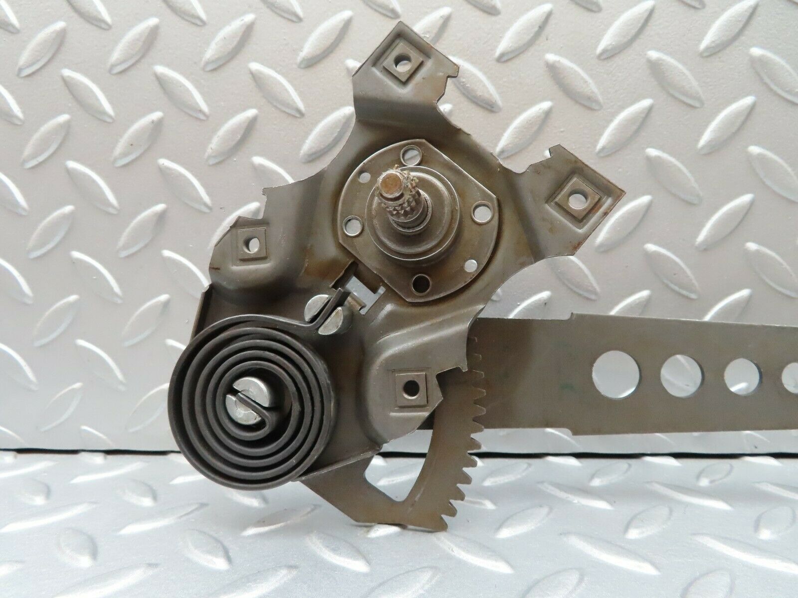 3729 Mercedes-Benz S123 200T Wagon Rear Right Manual Window Regulator