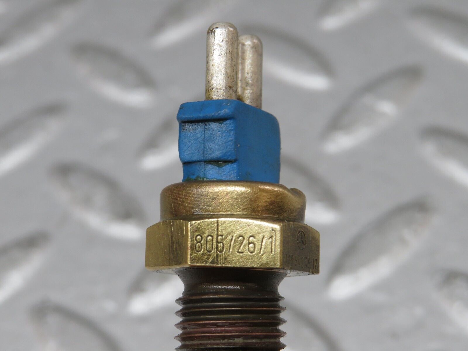 36255 Mercedes-Benz W126 420SE Coolant Temperature Sensor VDO 0085424517