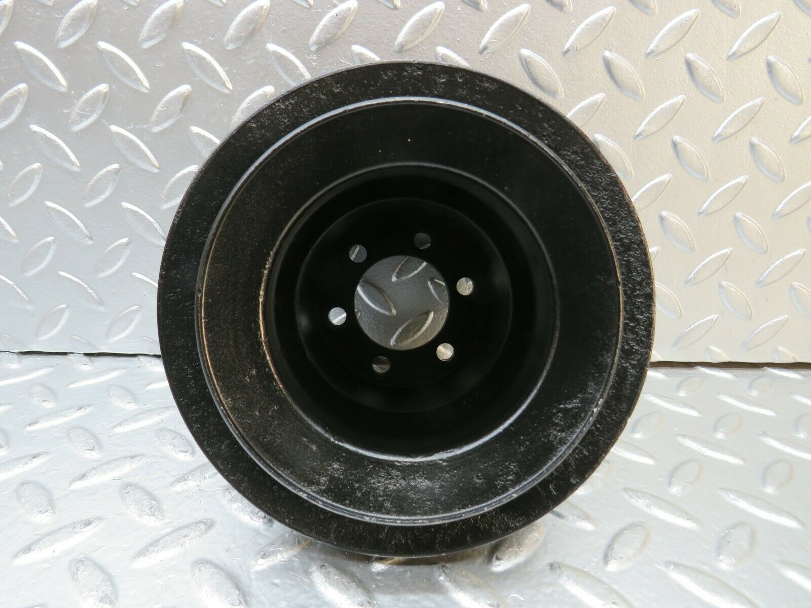 22858 Mercedes-Benz C107 450SLC Coupe Crankshaft Pulley