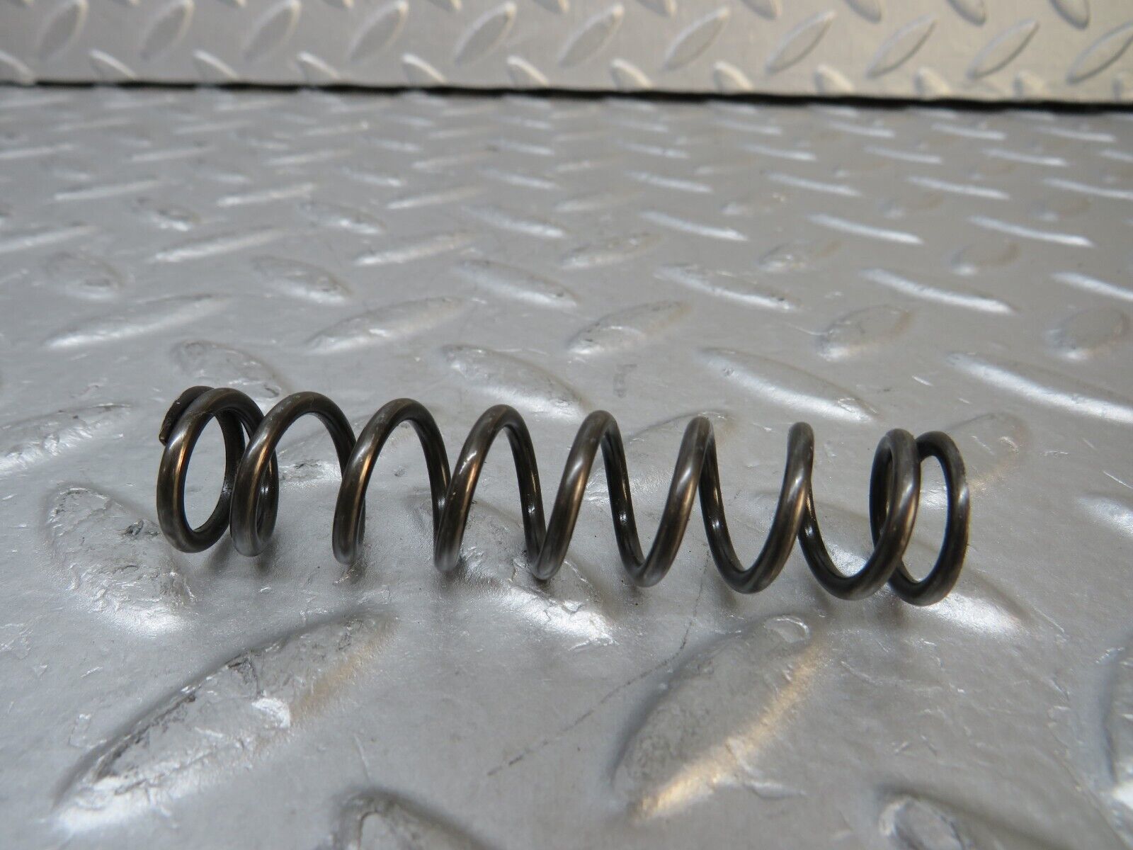 37682 Mercedes-Benz W109 300SEL Automatic Gearbox Spring