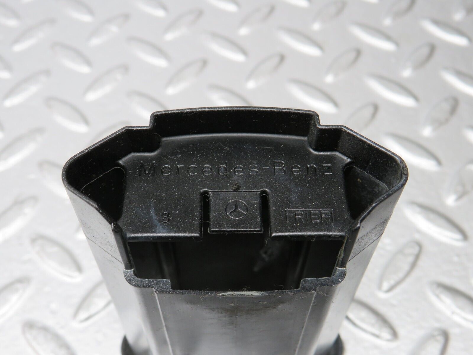 31798 Mercedes-Benz W201 190LE 1.8L Door Safety Check Strap