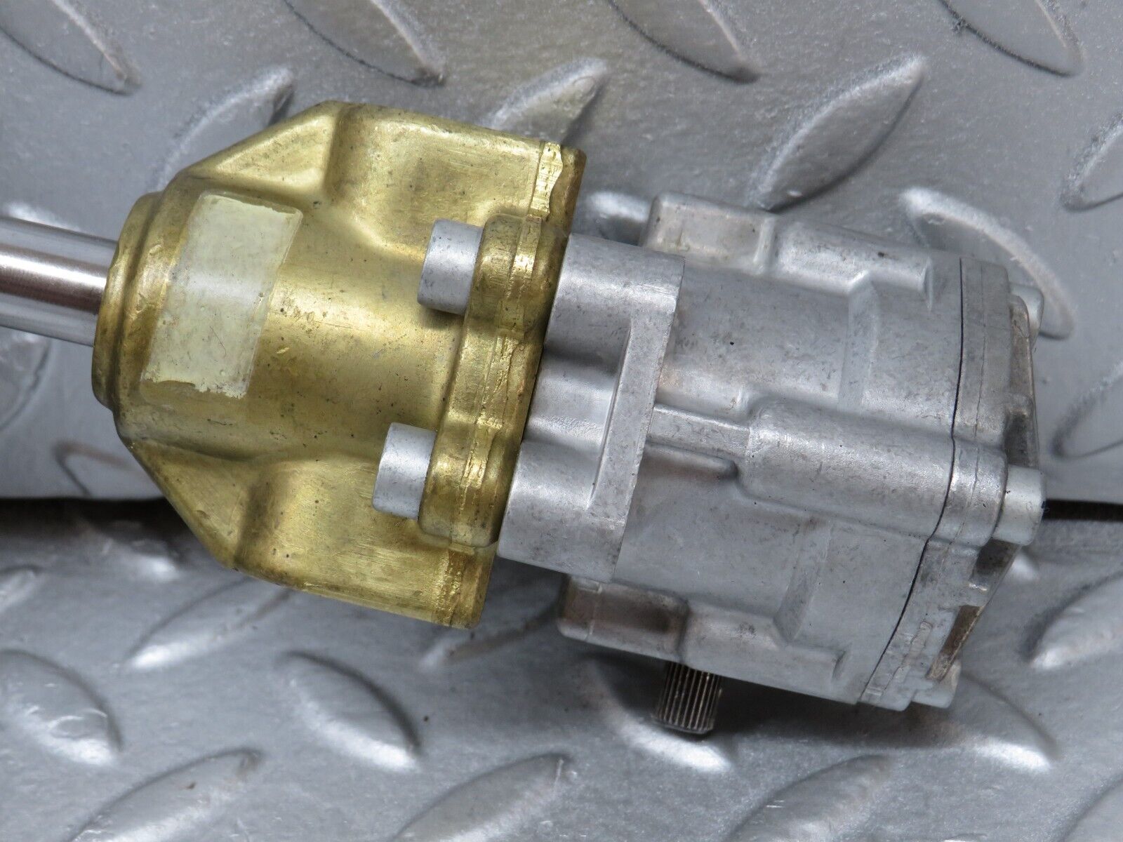 36824 Mercedes-Benz R129 300SL-24 Front Right Seat Recline Mechanism 1298200407 1136201019