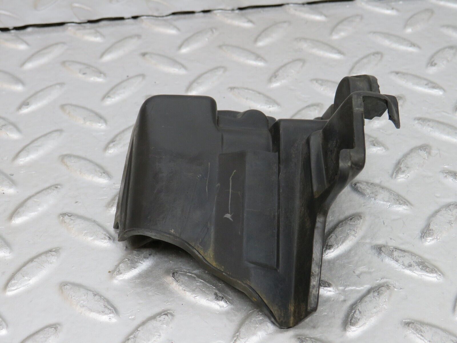27926 Mercedes-Benz W123 280E Front Right Door Lock Mechanism Cover 123723020