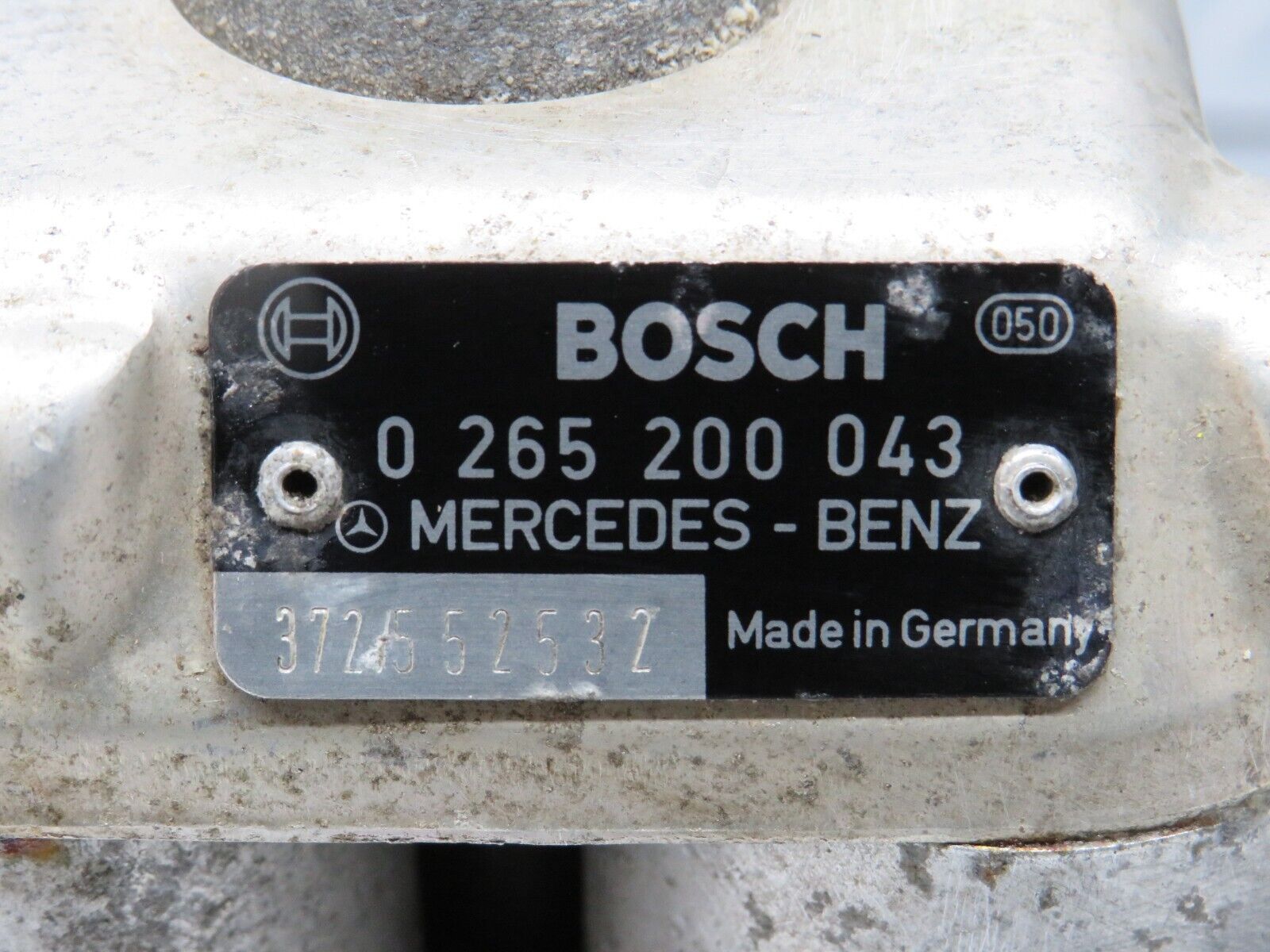 38578 Mercedes-Benz R129 280SL Coupe ABS Brake Pump Bosch 0265200043