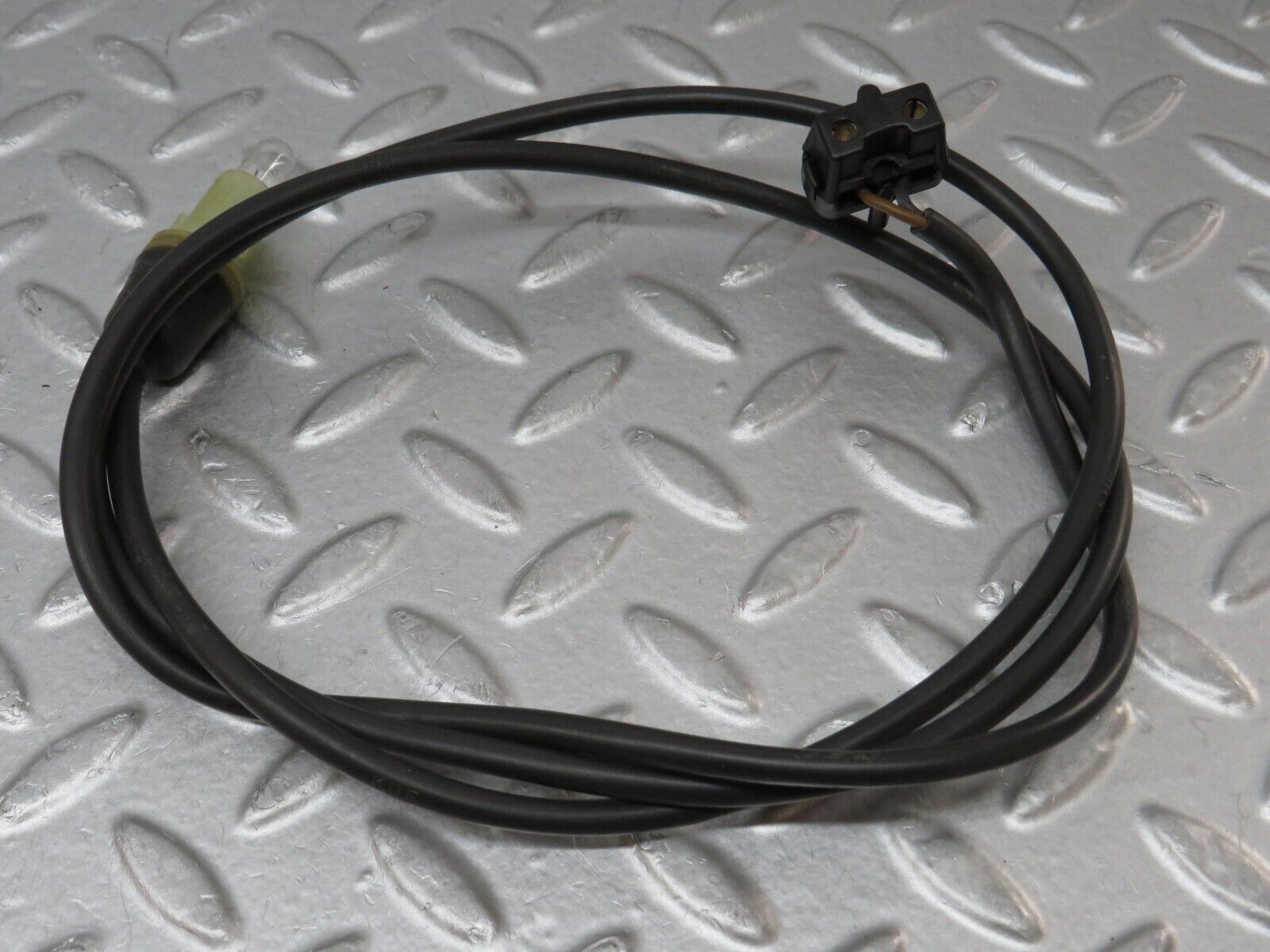 36267 Mercedes-Benz W126 420SE Front Wing Indicator Wire Cable 1249971881