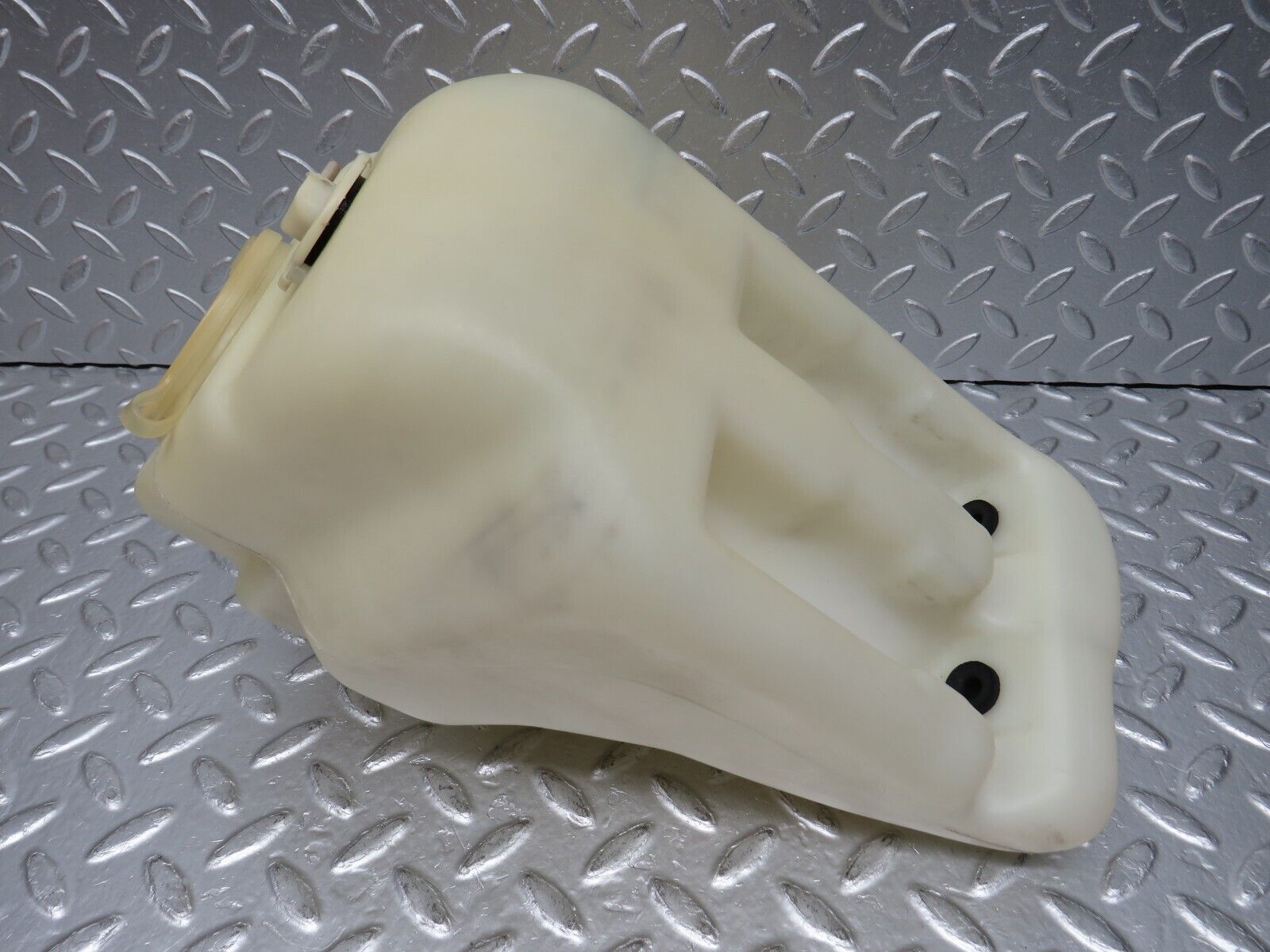 32561 Mercedes-Benz S124 300TE Wagon Windscreen Washer Fluid Tank 1248690520