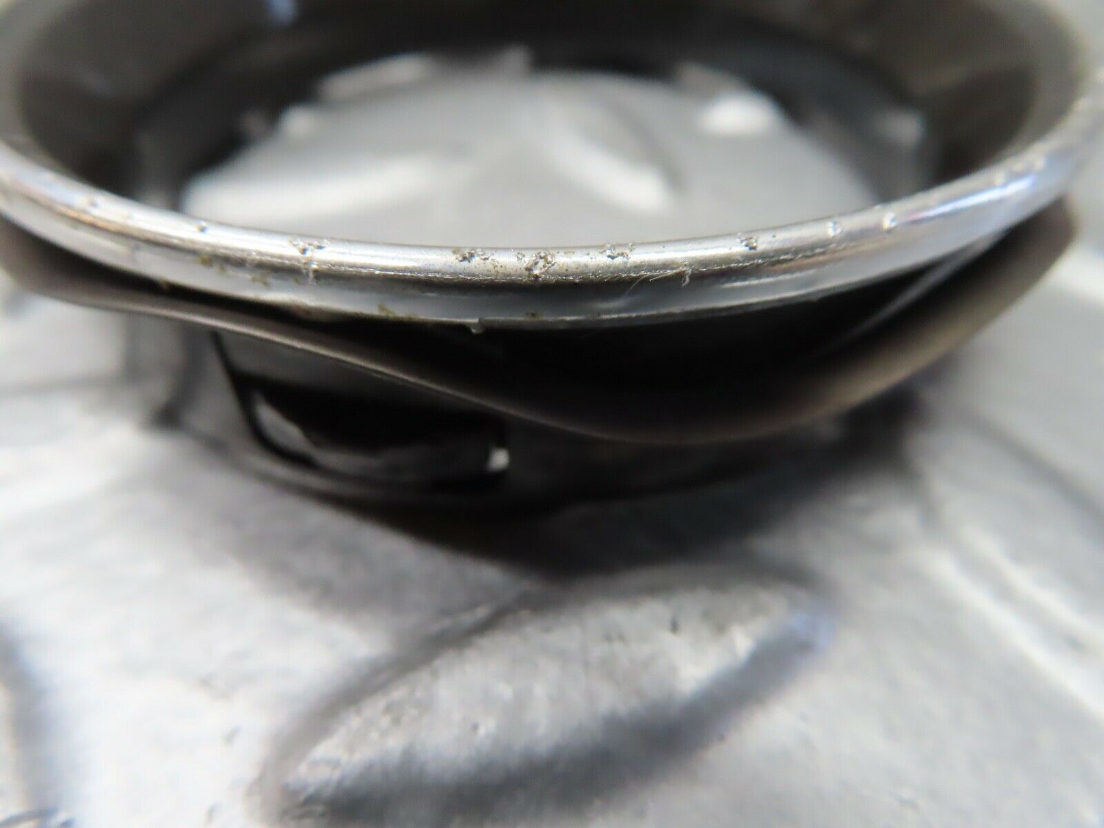 21318 Mercedes-Benz W123 230E Dashboard Air Vent Chrome Bezel