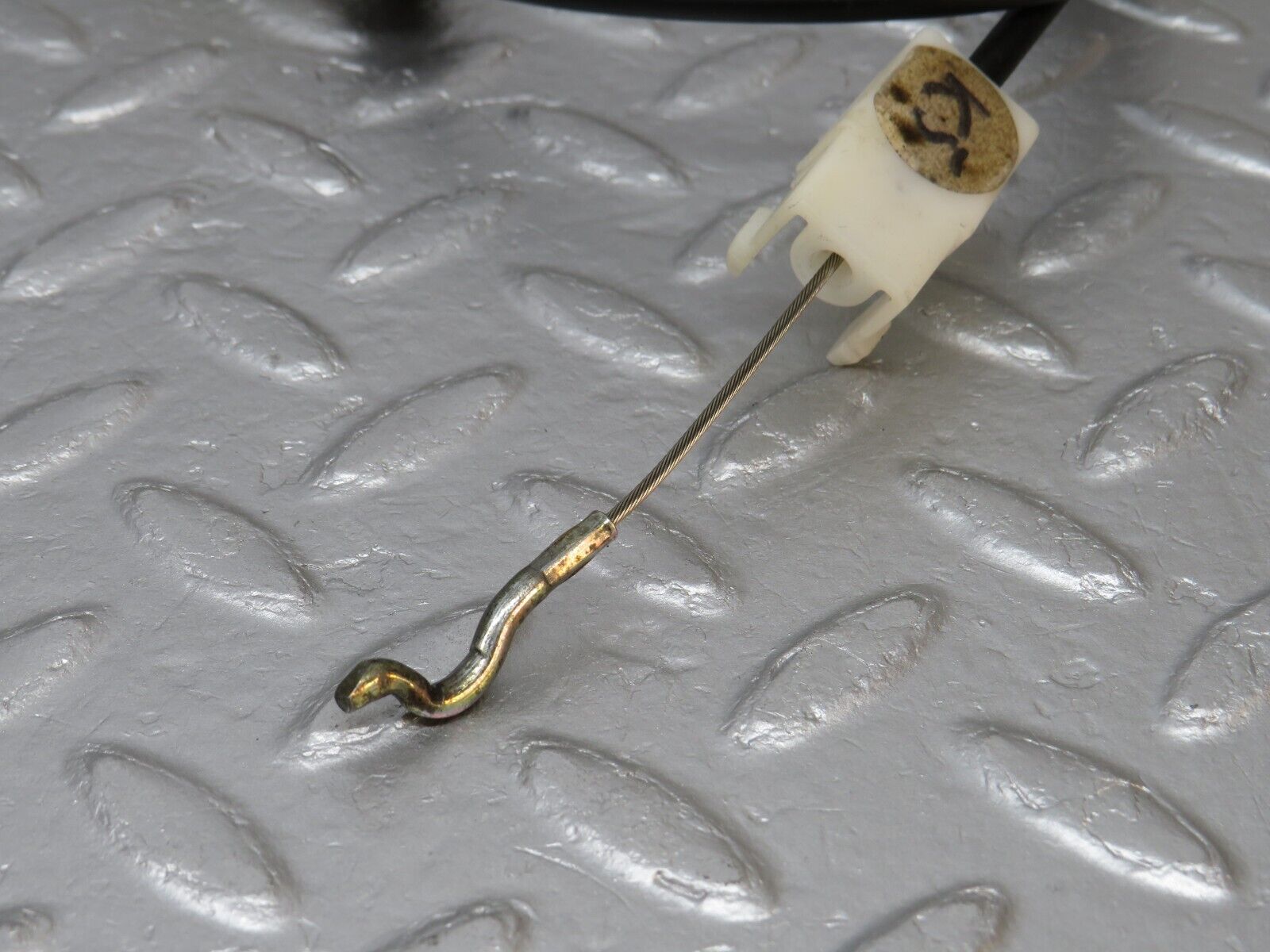 39753 Mercedes-Benz R129 320SL Coupe Door Lock Cable