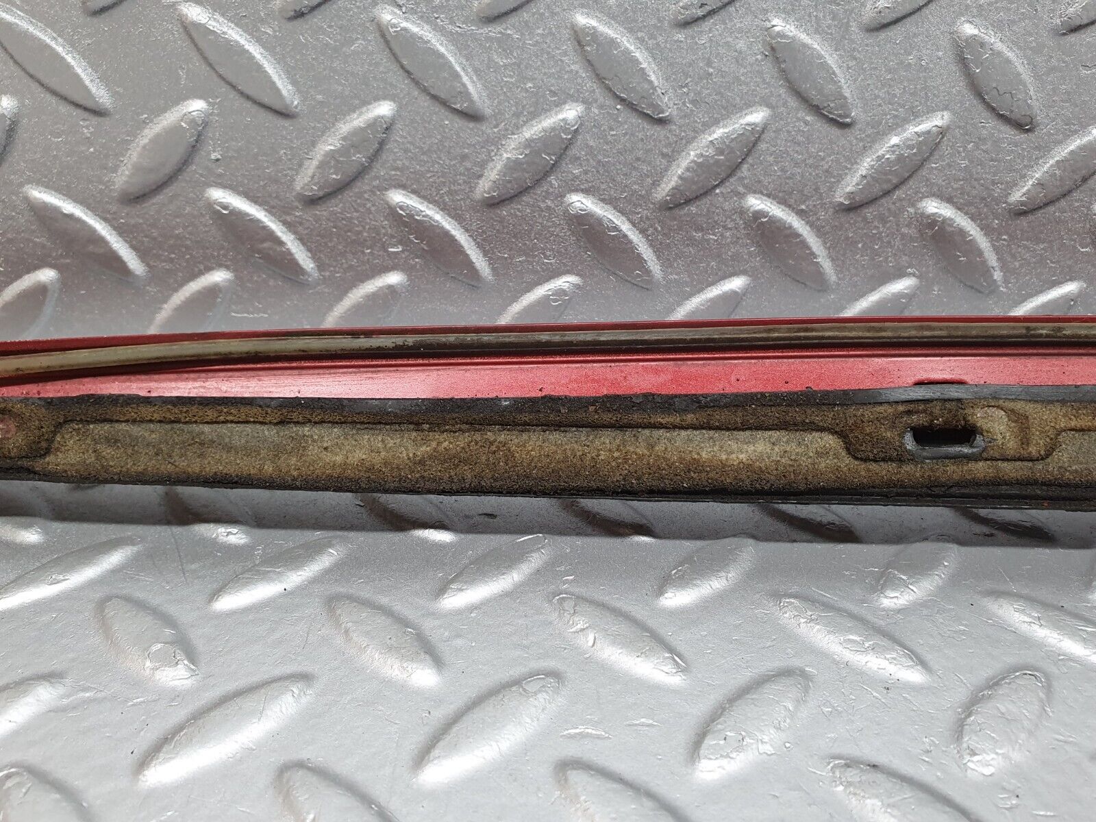 41183 Mercedes-Benz W126 300SE A Pillar Exterior Trim Right Side 1266981698