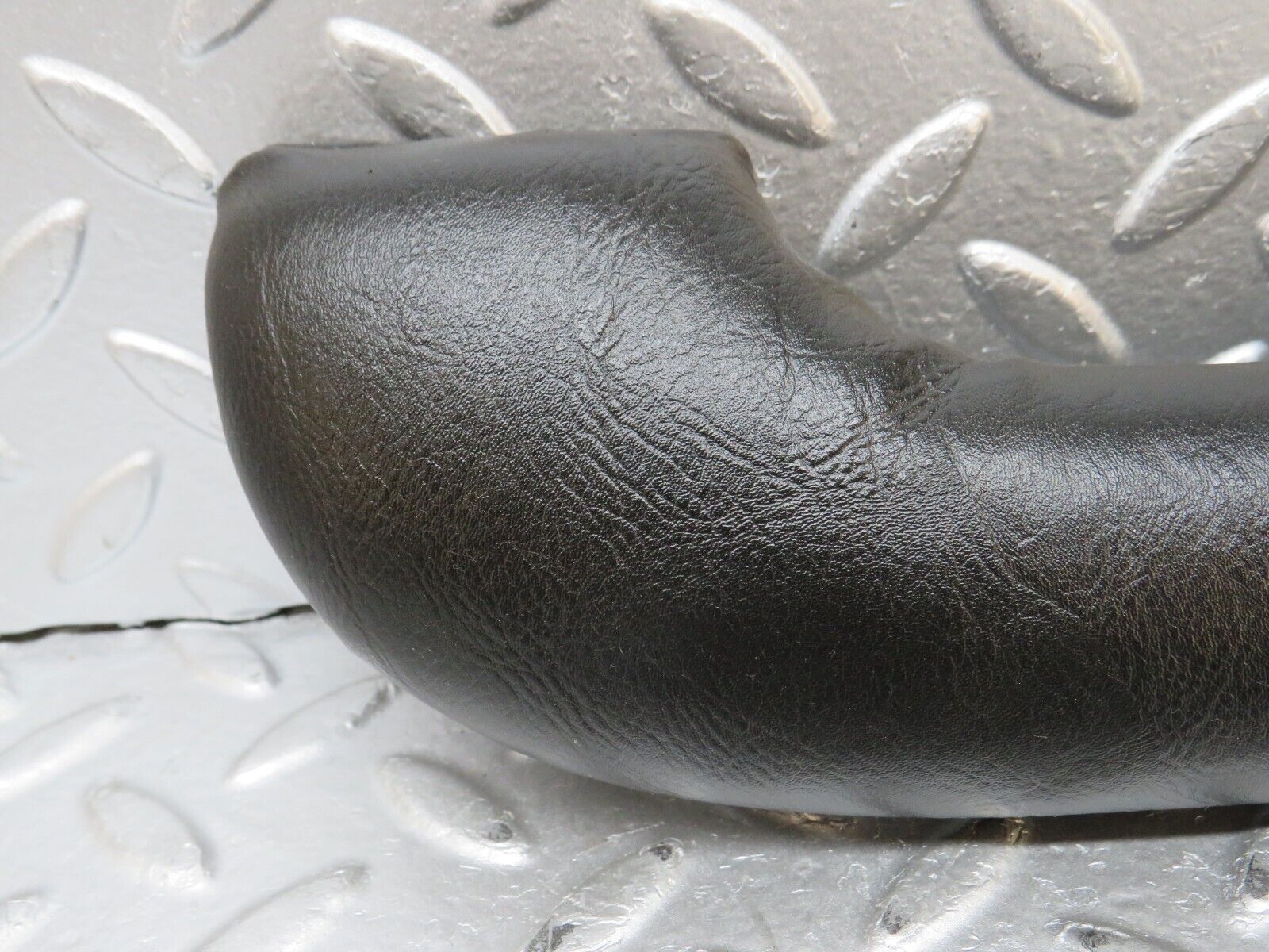 0186 Mercedes-Benz W120 Ponton Arm Rest Top Pad Black