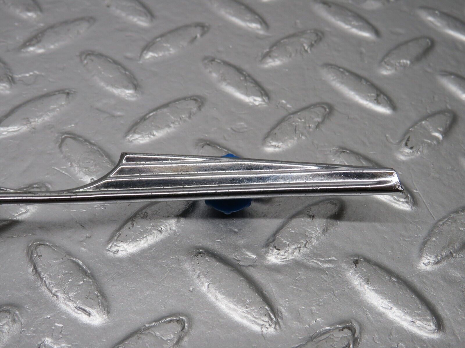 40330 Mercedes-Benz W110 230 Dashboard Chrome Trim Left Side