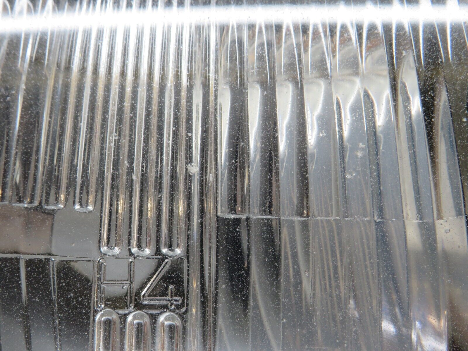 36377 Mercedes-Benz W126 420SE Headlight Bosch Right 1305235092 1305620454