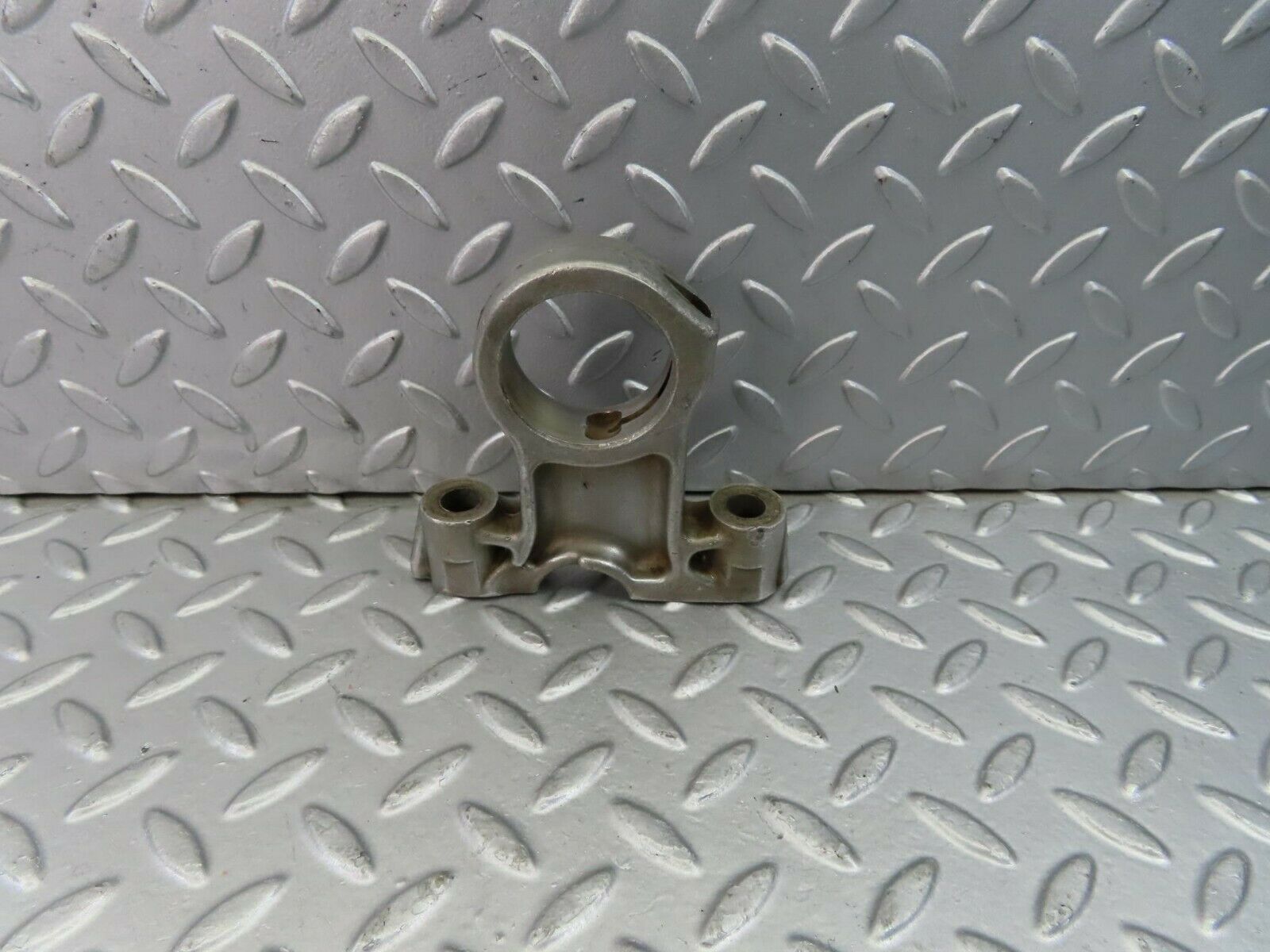 8994 Mercedes-Benz W110 Camshaft Tower Bearing 1800514016 48 mm