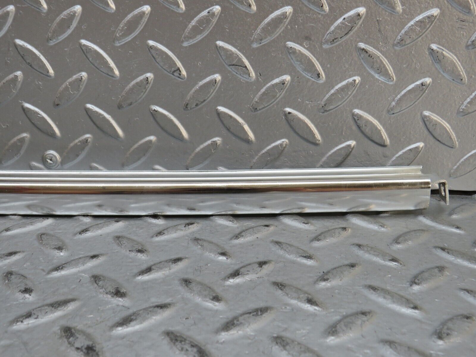 28277 Mercedes-Benz S123 240D Wagon Rear Right Chrome Window Channel