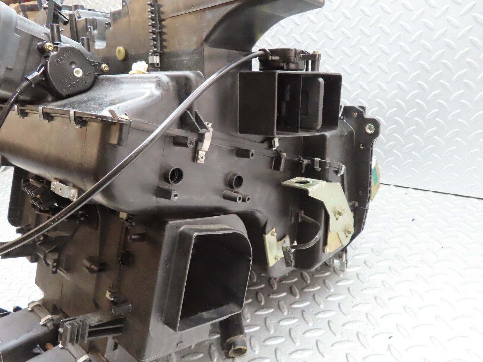 19573 Mercedes-Benz C140 CL420 Coupe Heater Box Blower Housing 1408304362