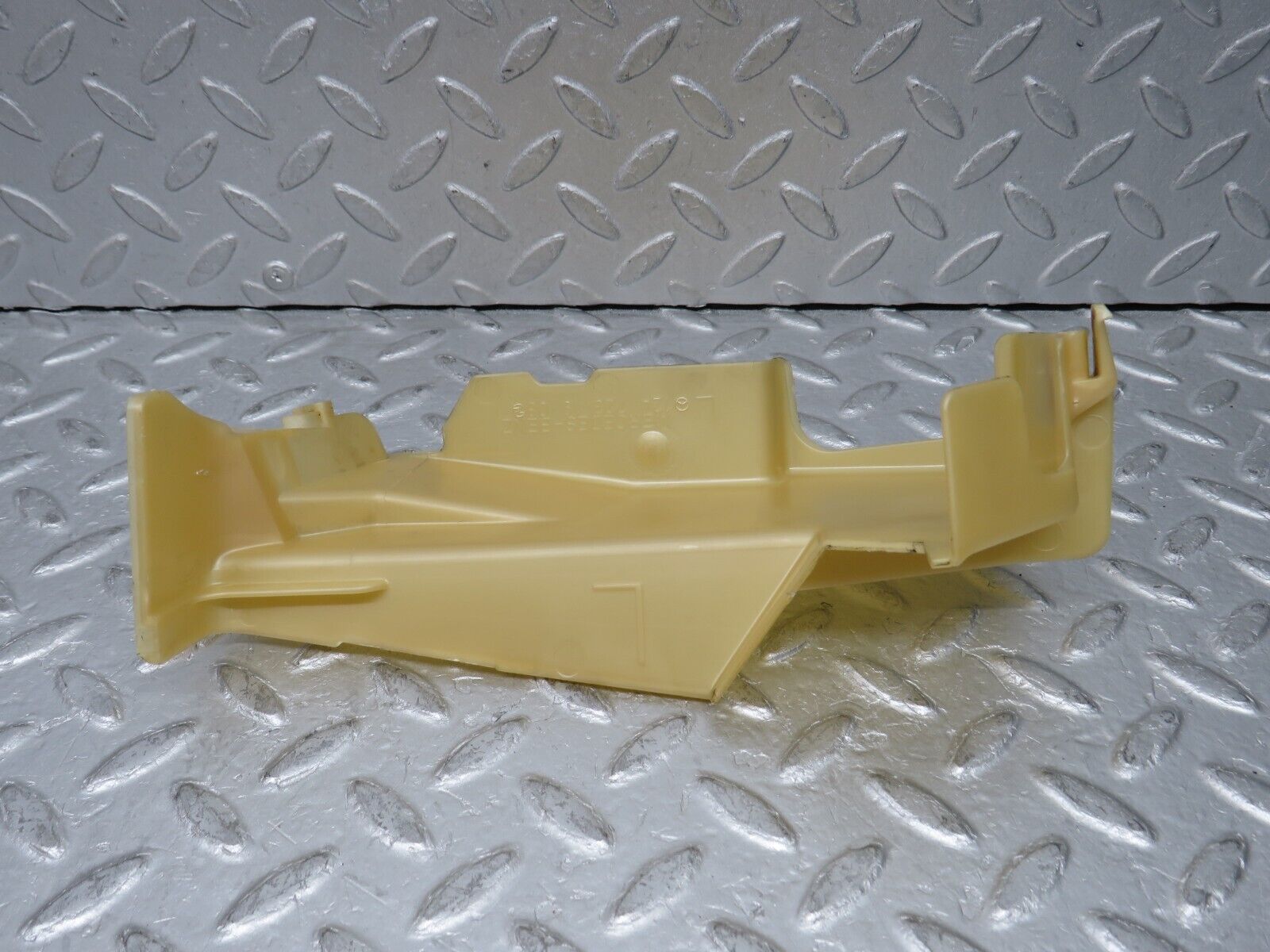 37774 Mercedes-Benz A124 320E Cabriolet Left Door Lock Mechanism Cover 1247231908