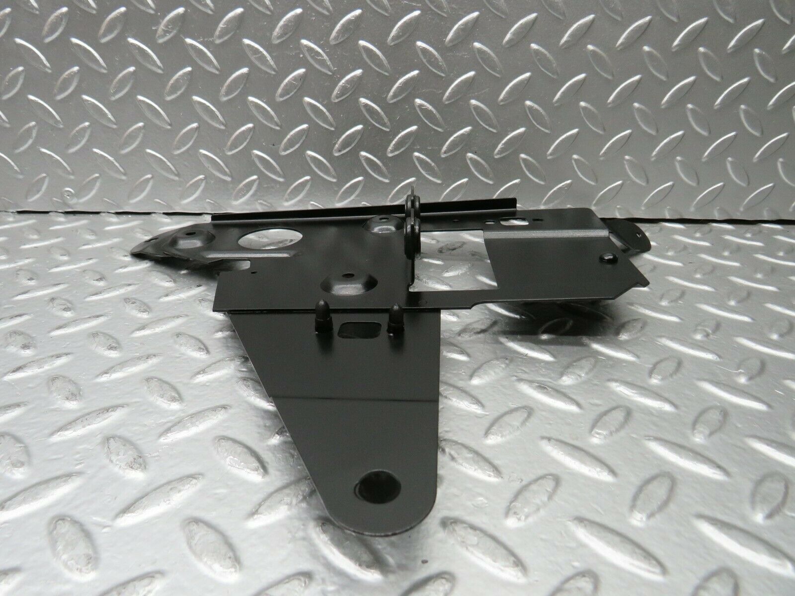 22877 Mercedes-Benz C107 450SLC Coupe Sunroof Motor Bracket