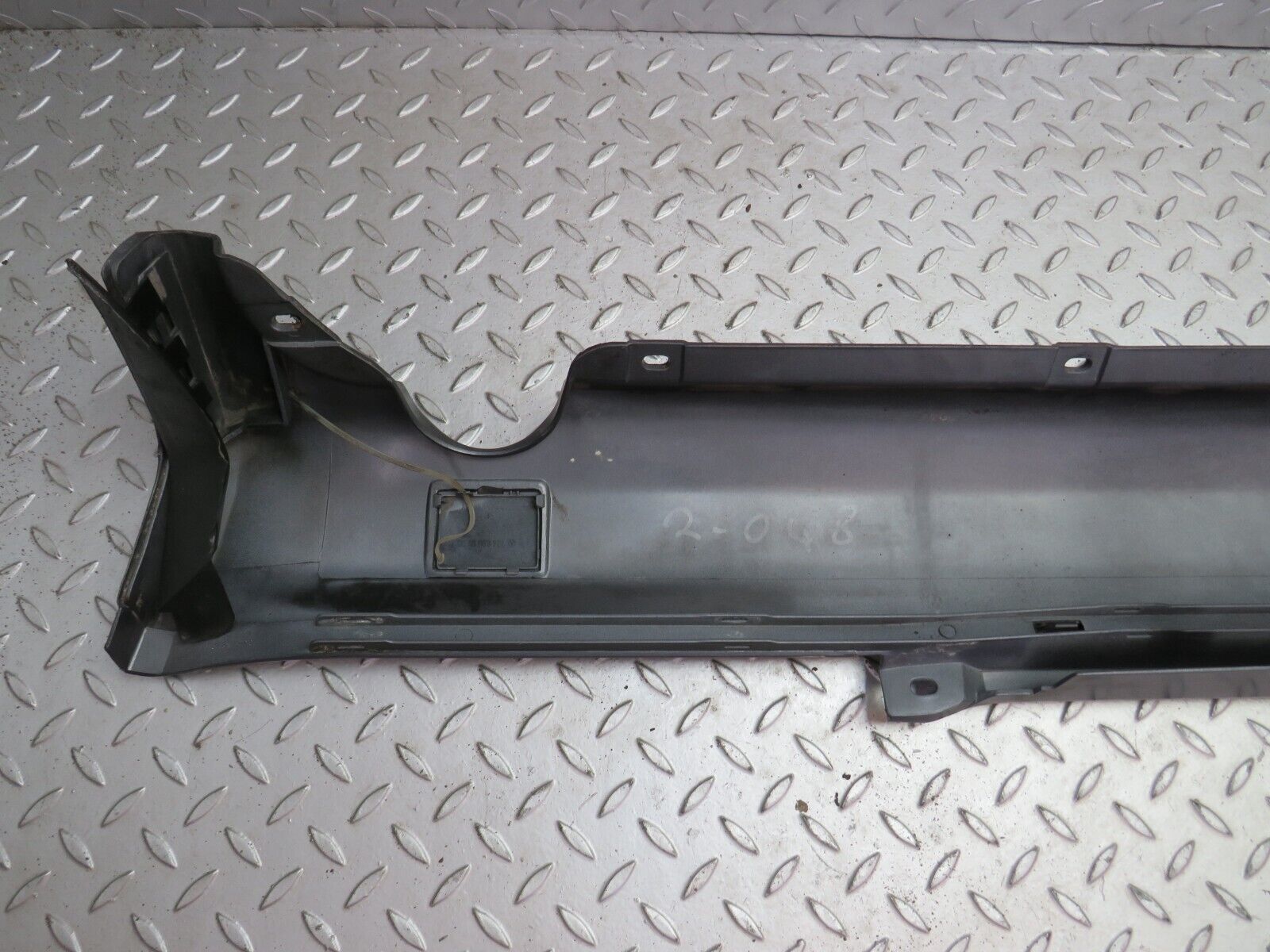 26669 Mercedes-Benz C124 220CE Coupe Side Skirt Right Side 1246901240