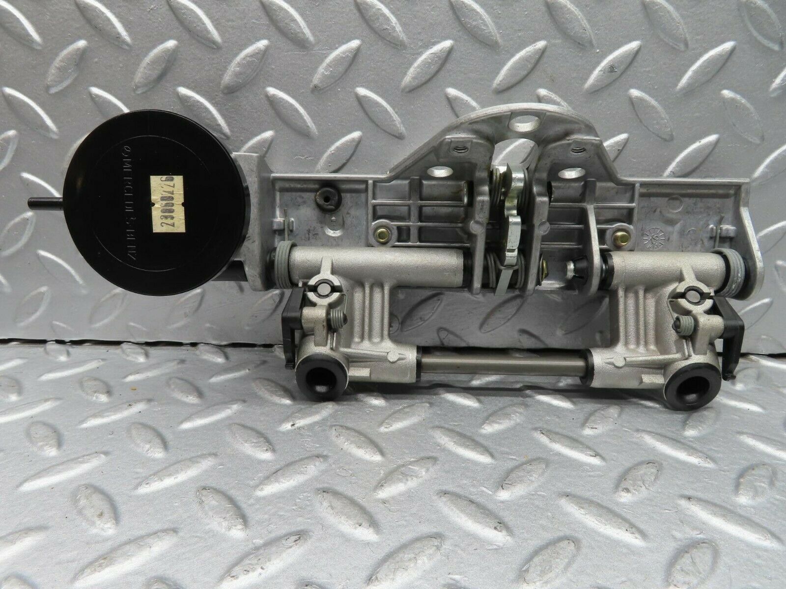 16293 Mercedes-Benz W124 260E Rear Headrest Folding Mechanism 2029700025