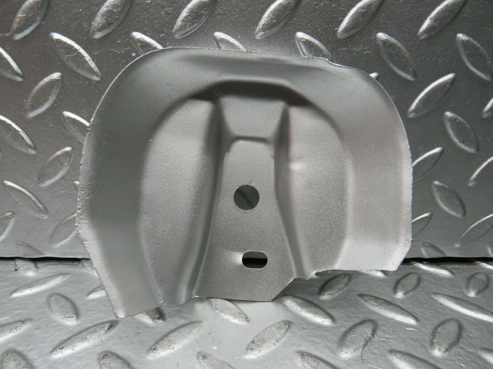 22901 Mercedes-Benz C107 450SLC Coupe Engine Mount Bracket Heat Shield Cover