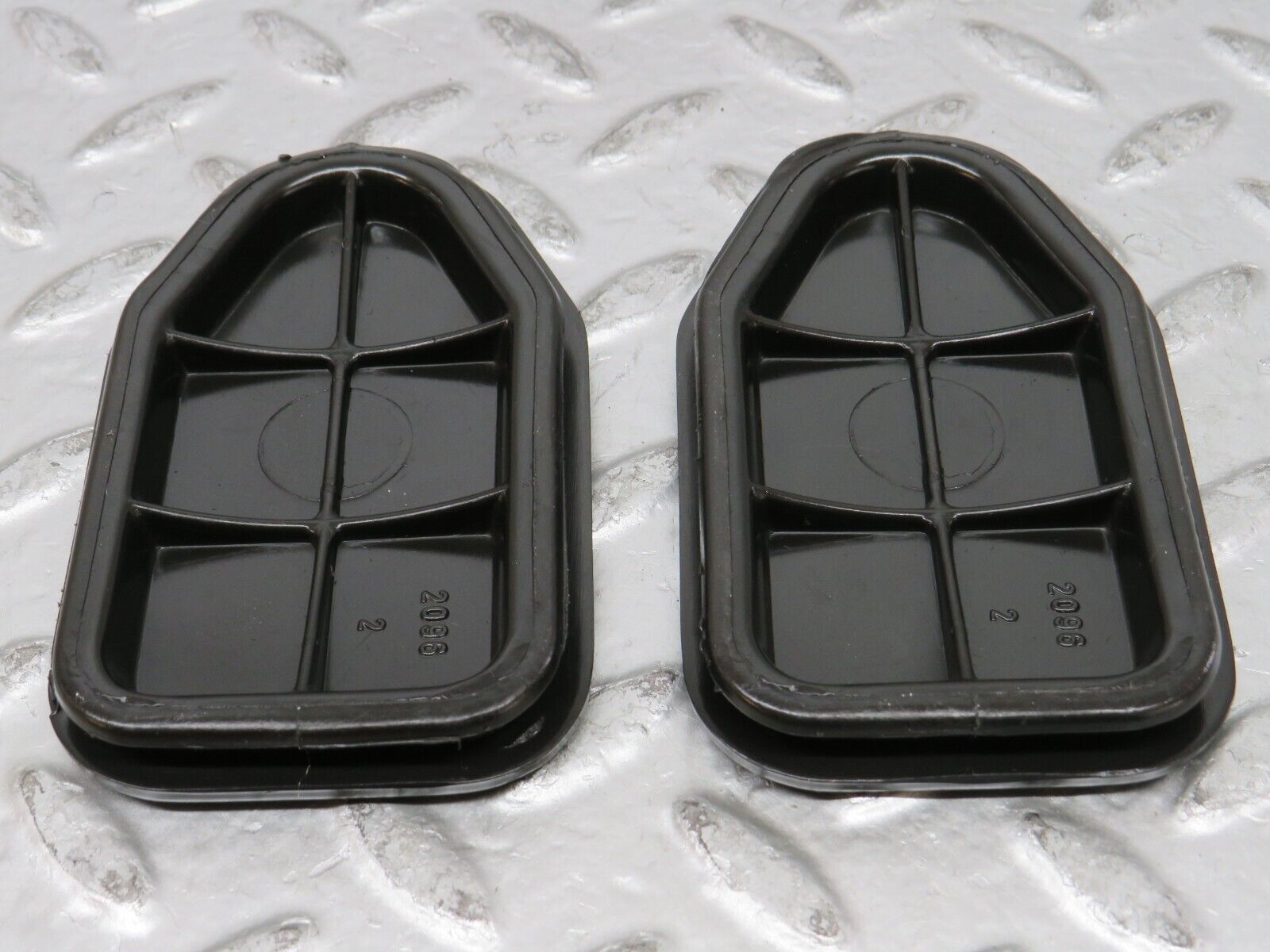 26928 Mercedes-Benz W123 240D Boot Trunk Access Cover Panel 1156930030