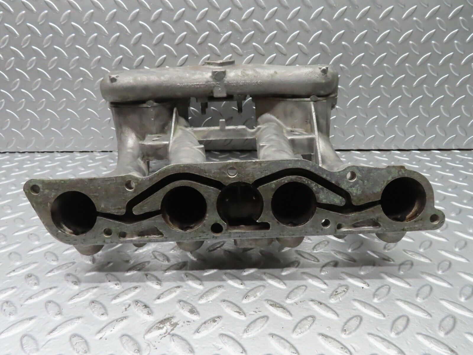 21308 Mercedes-Benz W123 230E Intake Manifold 1021410301