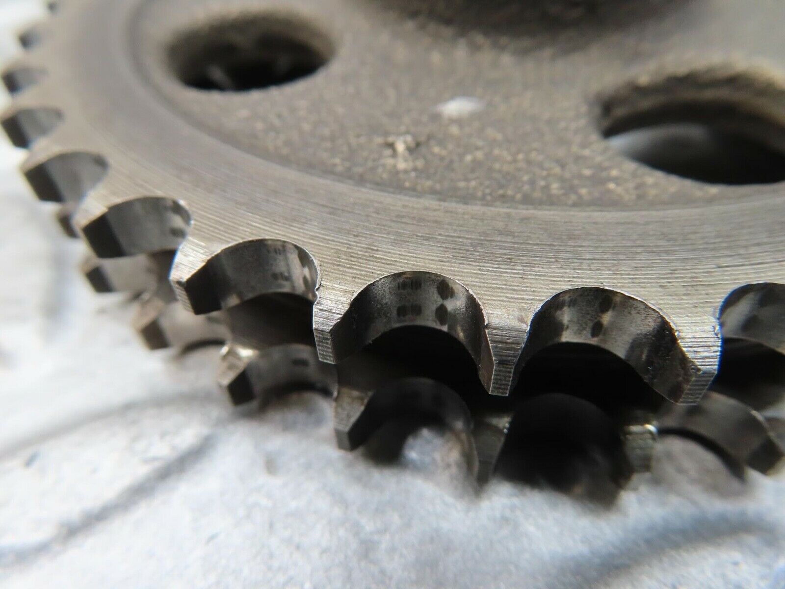 16559 Mercedes-Benz C107 350SLC Coupe Camshaft Timing Gear 1160520601