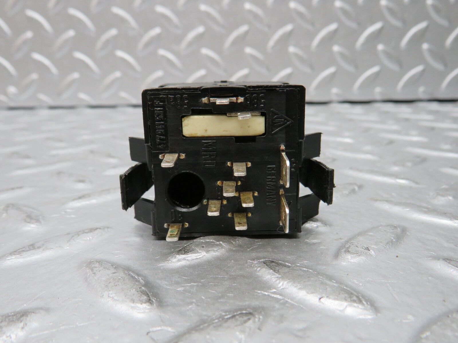 30041 Porsche 924 Headlight Switch 477941531