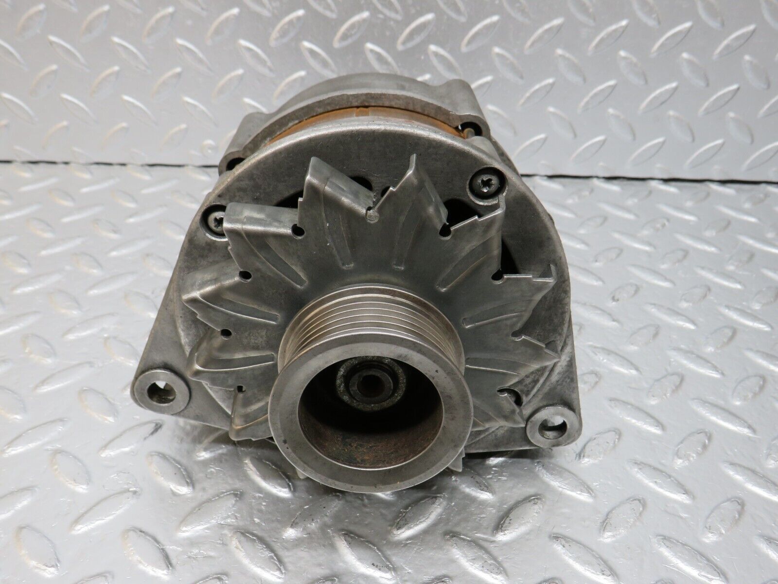 34152 Mercedes-Benz W124 260E Alternator Generator