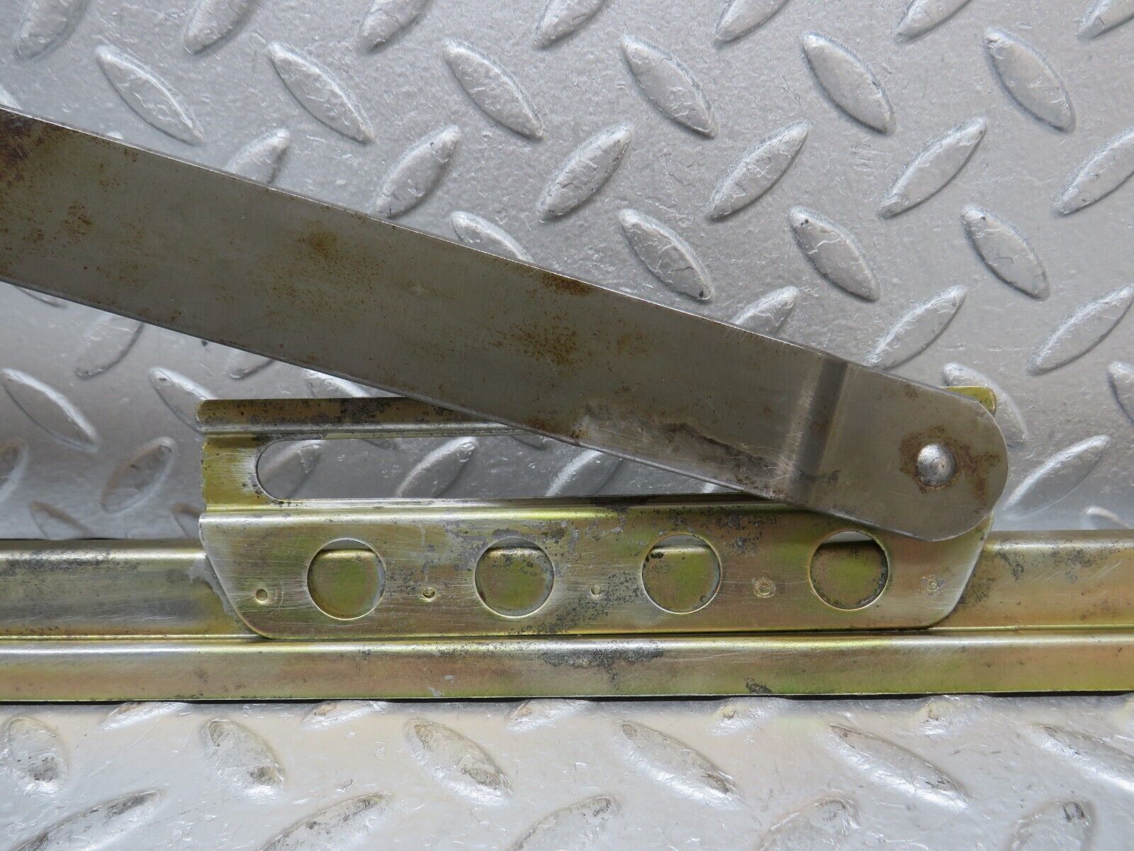 37413 Mercedes-Benz W109 300SEL Rear Left Power Window Regulator