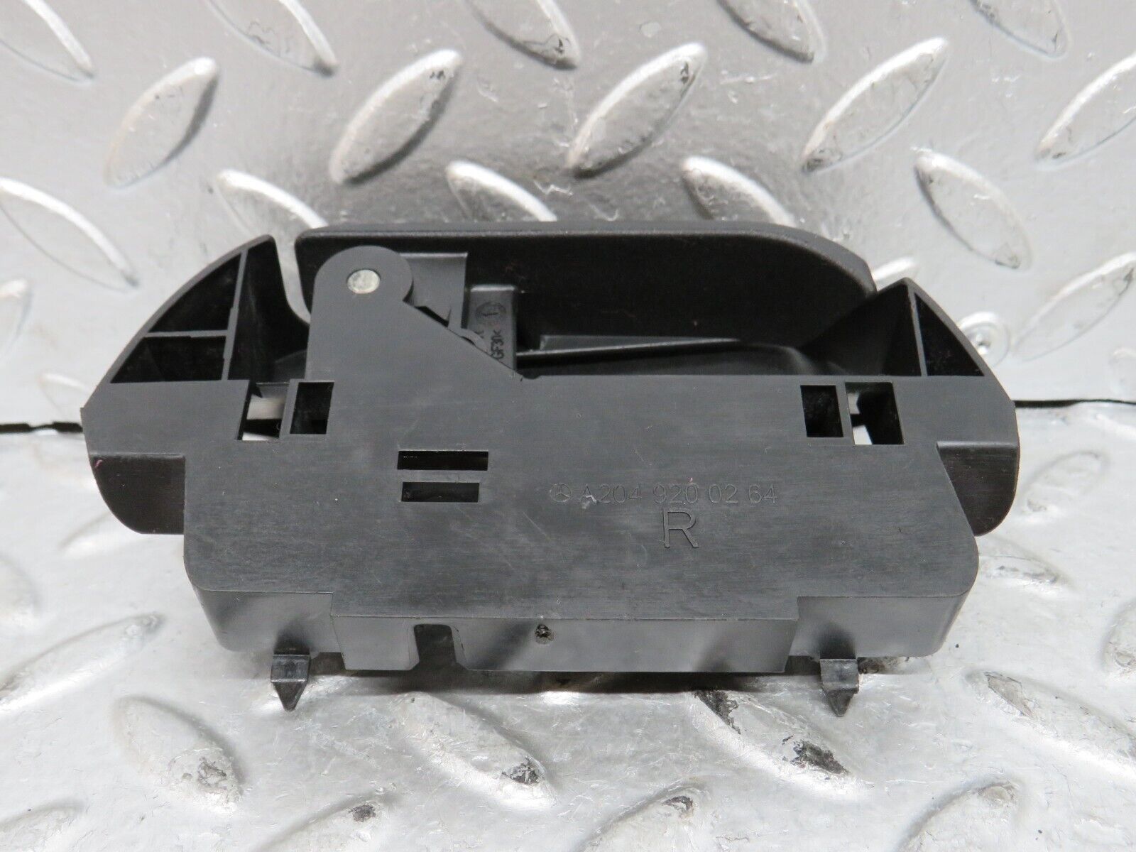 29112 Mercedes-Benz W204 Rear Right Seat Release Handle 2049200264