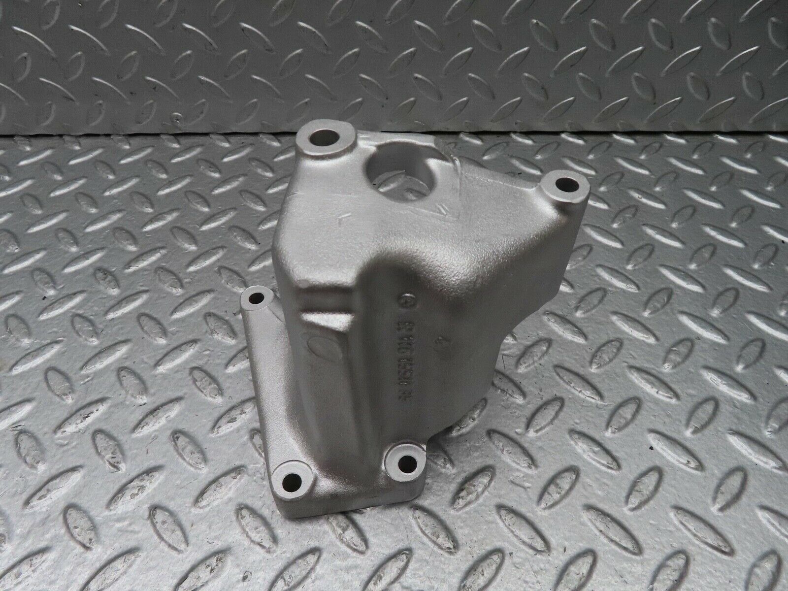 18192 Mercedes-Benz W123 200 Alternator Generator Bracket 1161551135