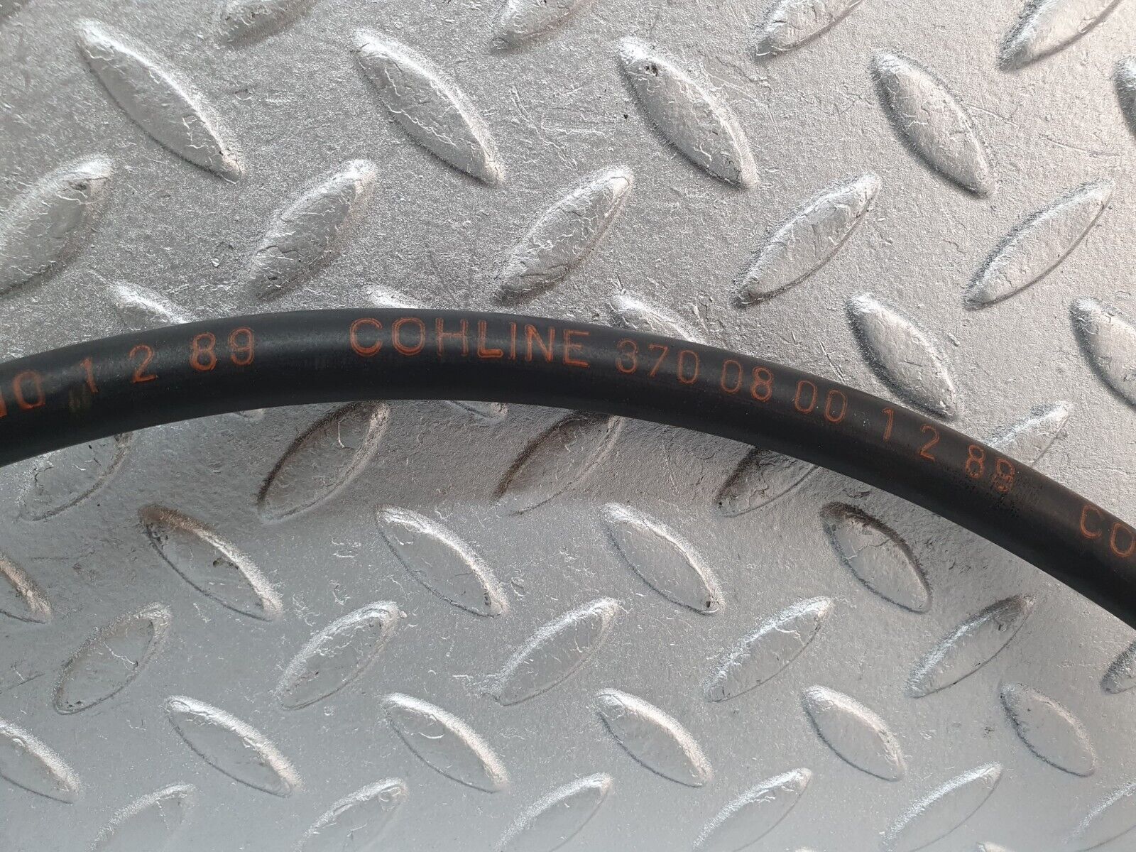 41238 Mercedes-Benz W126 300SE Fuel Pipe Line