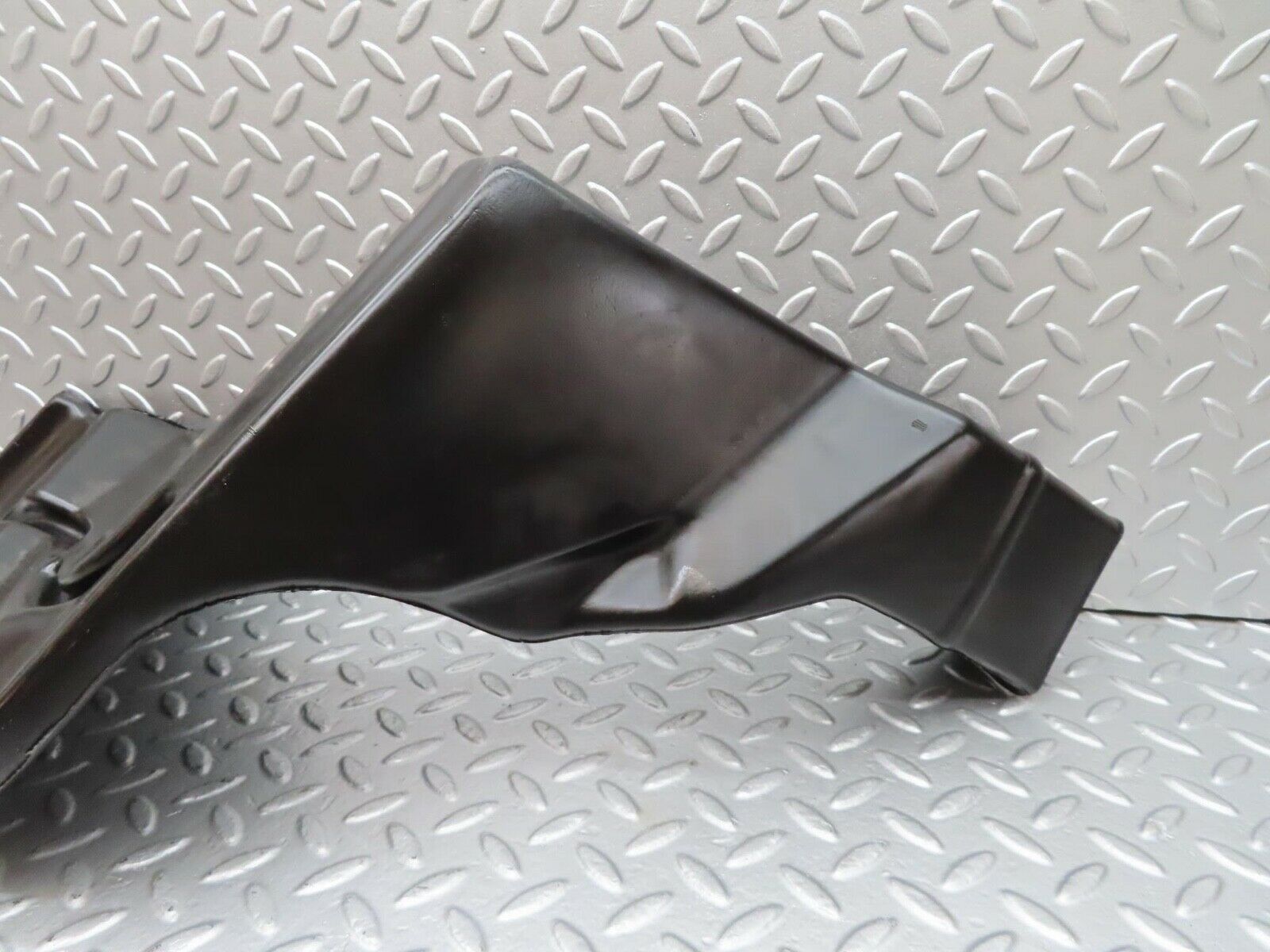 14978 Mercedes-Benz W140 S320 Air Duct Right Side 1408312246