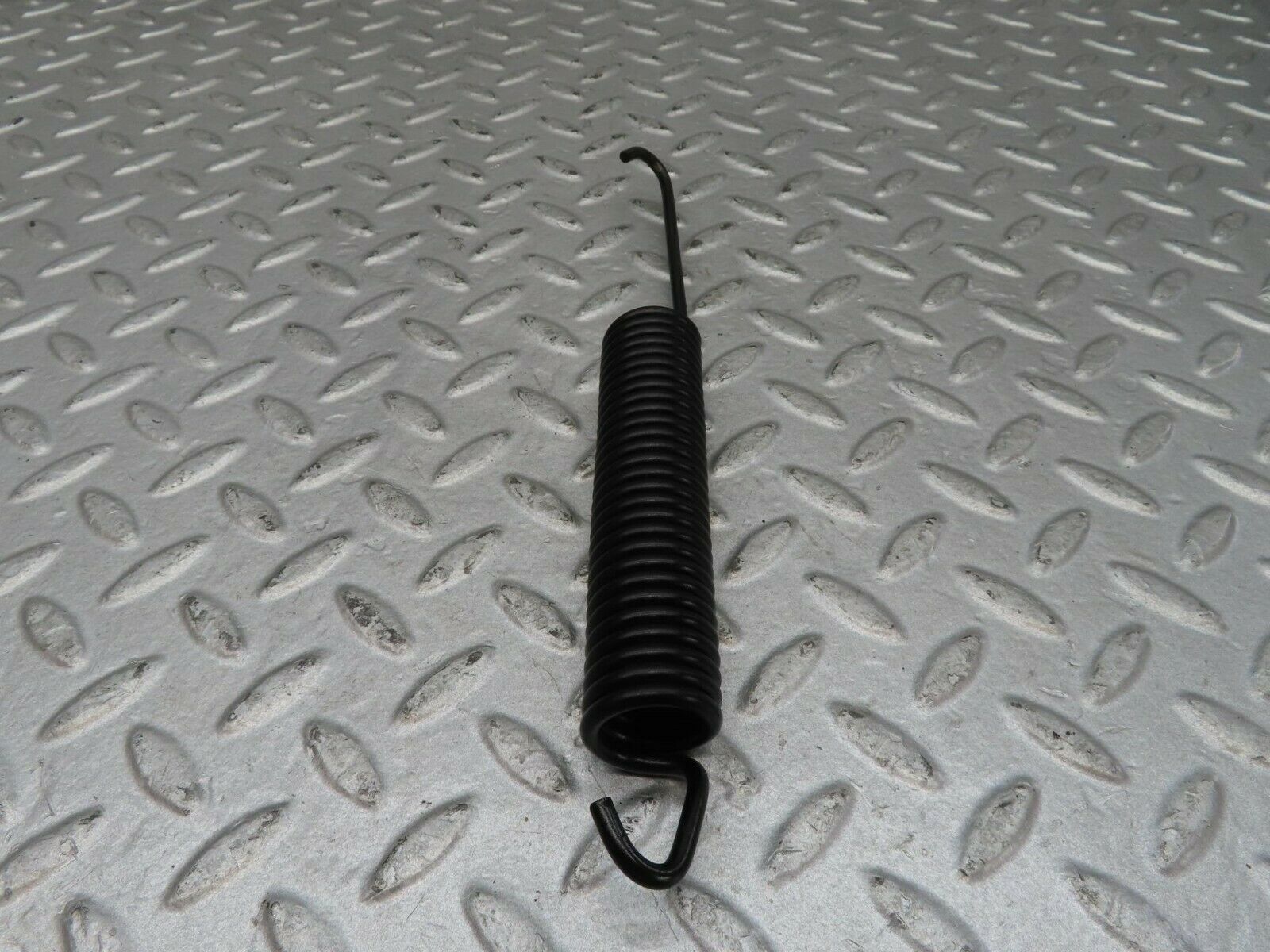 16610 Mercedes-Benz C107 380SLC Bonnet Hinge Spring