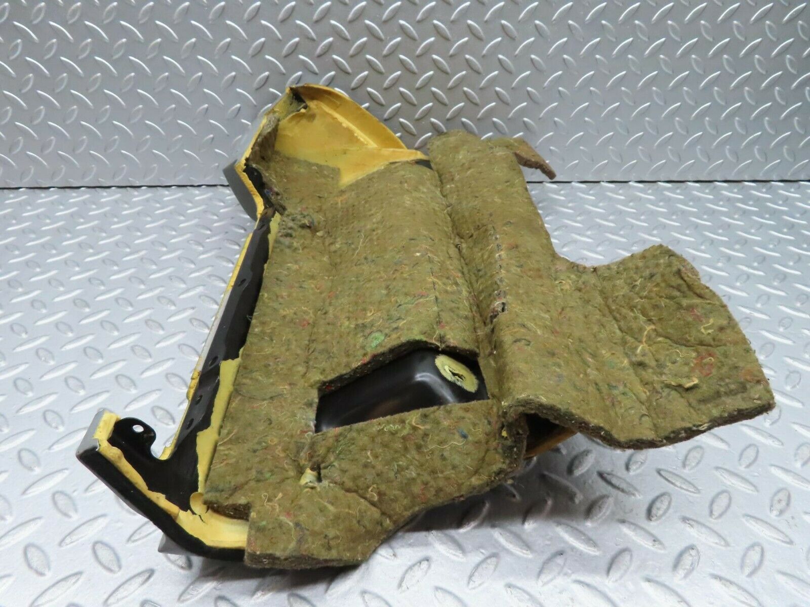 16334 Mercedes-Benz W124 260E Under Dash Panel