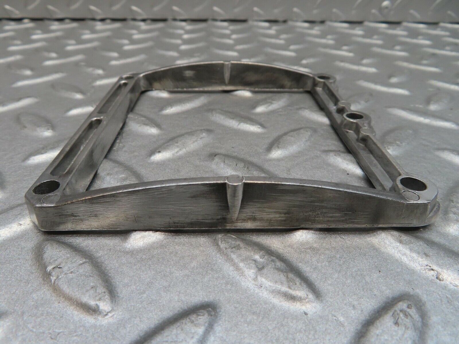 14385 Mercedes-Benz W116 350SE Fuse Box Flange 1165450049