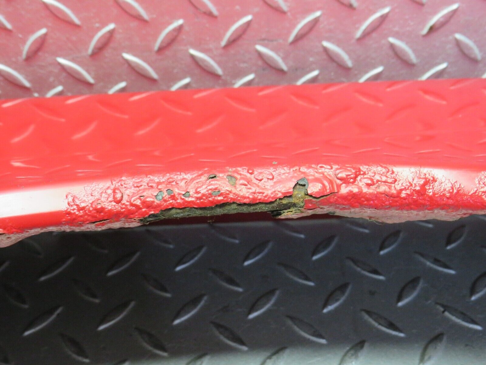 38745 Mercedes-Benz W201 190E 2.6L Front Right Wing Fender