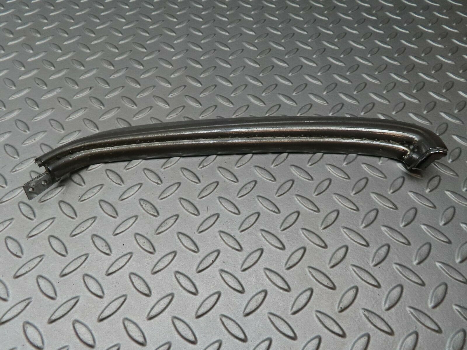 4663 Mercedes-Benz W114 280CE Coupe Chrome Rear Window Trim Left Side