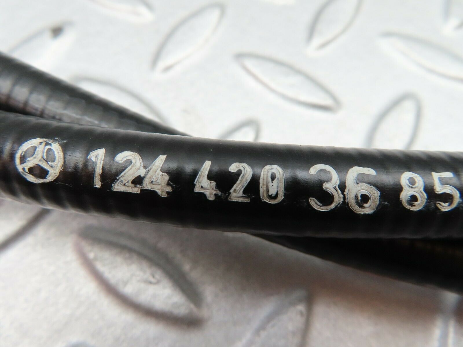 5571 Mercedes-Benz W124 230E Handbrake Cable 1244203685