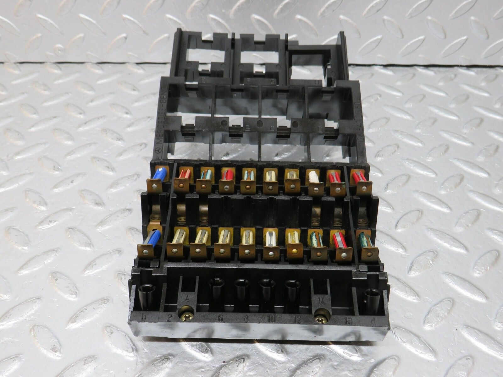 34439 Mercedes-Benz C126 380SEC Coupe Fuse Box 1265400550