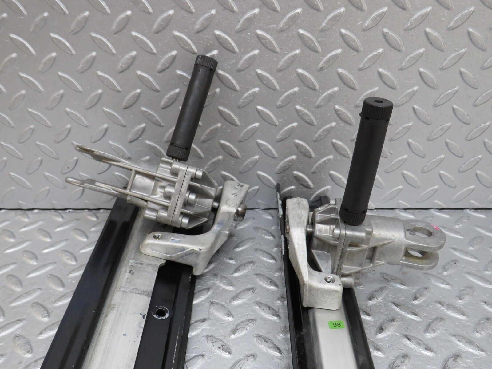 36828 Mercedes-Benz R129 300SL-24 Front Right Seat Rail Pair