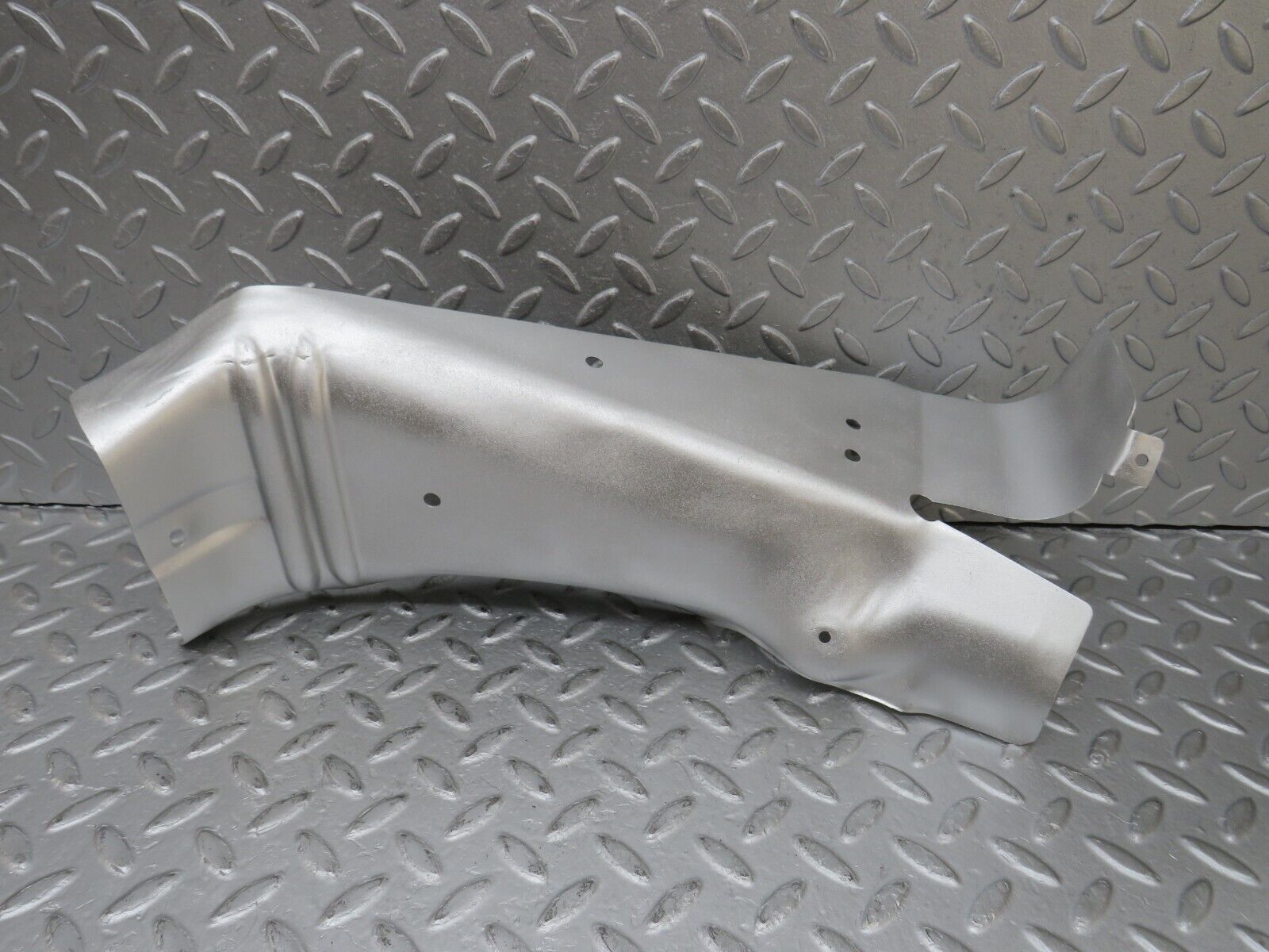 36168 Mercedes-Benz W126 420SE Exhaust Heat Shield