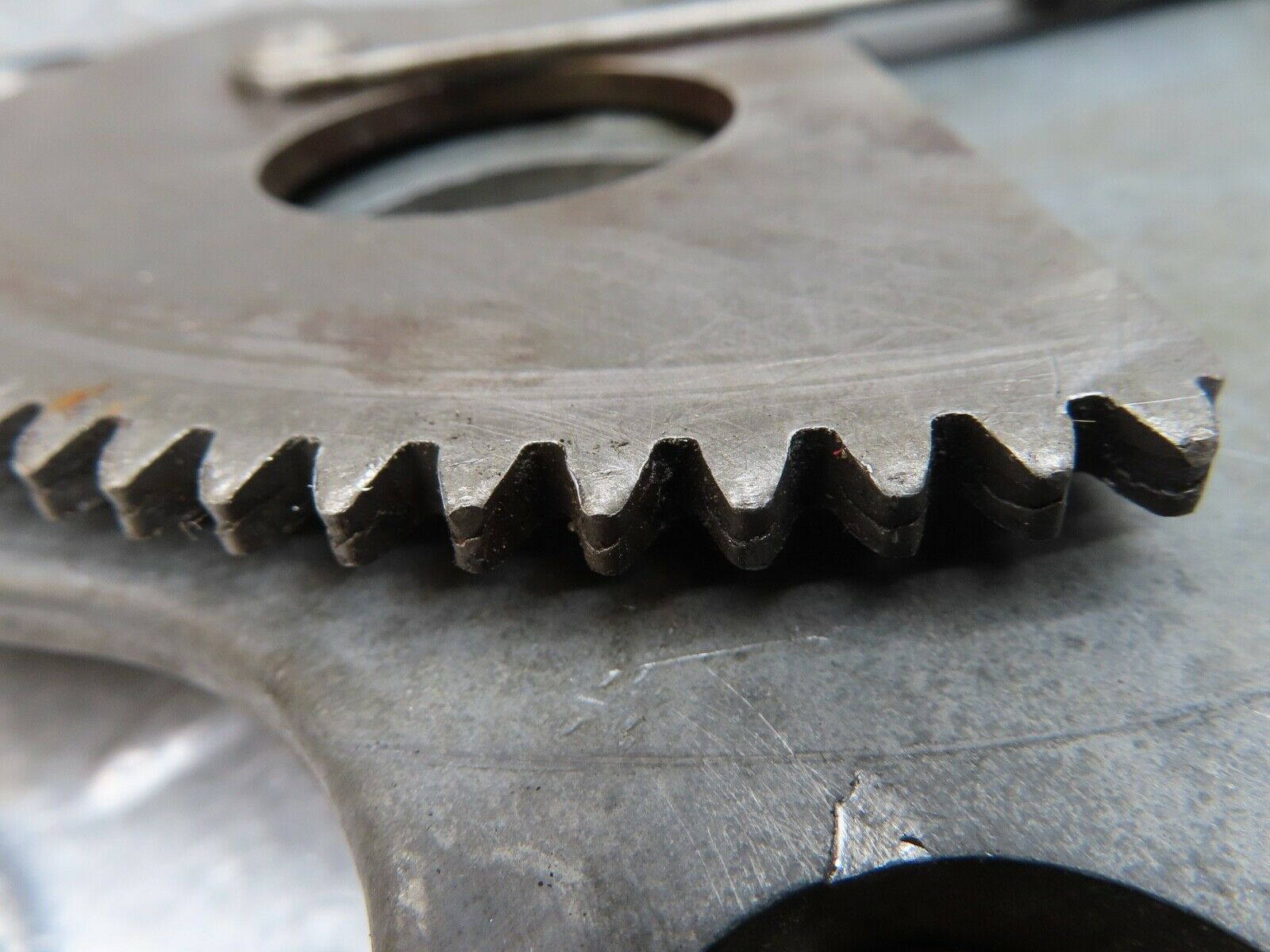 18535 Mercedes-Benz W116 450SEL Rear Left Power Window Regulator