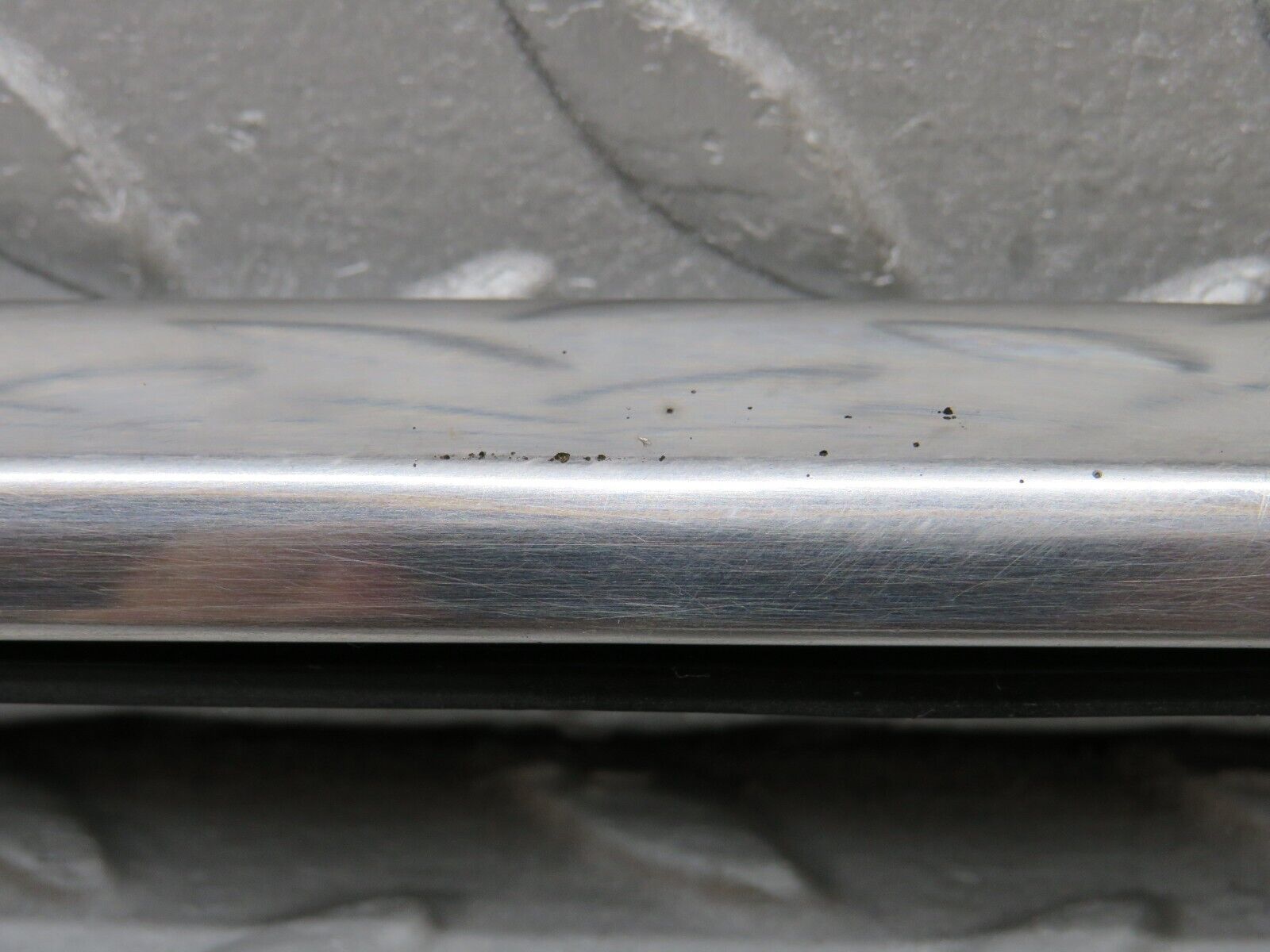 37439 Mercedes-Benz W109 300SEL Rear Left Fender Wing Chrome Moulding Trim