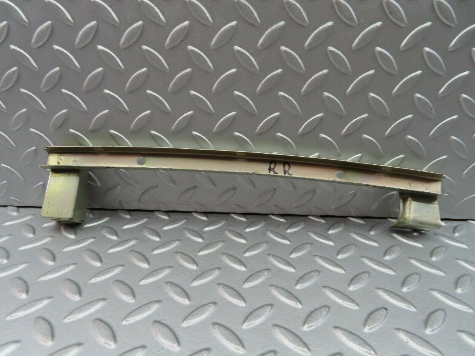 5787 Mercedes-Benz W123 200 Rear Right Window Channel