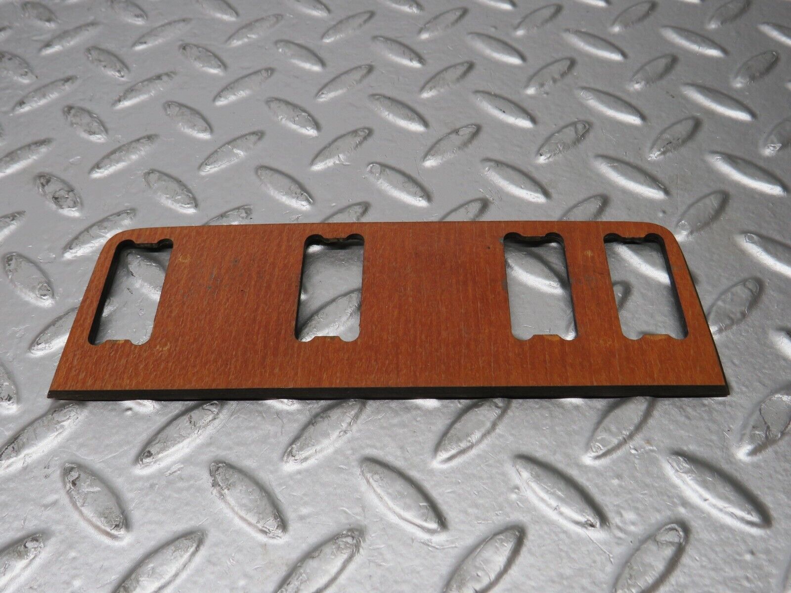 32214 Mercedes-Benz W123 230E Dashboard Switch Console Wood Trim