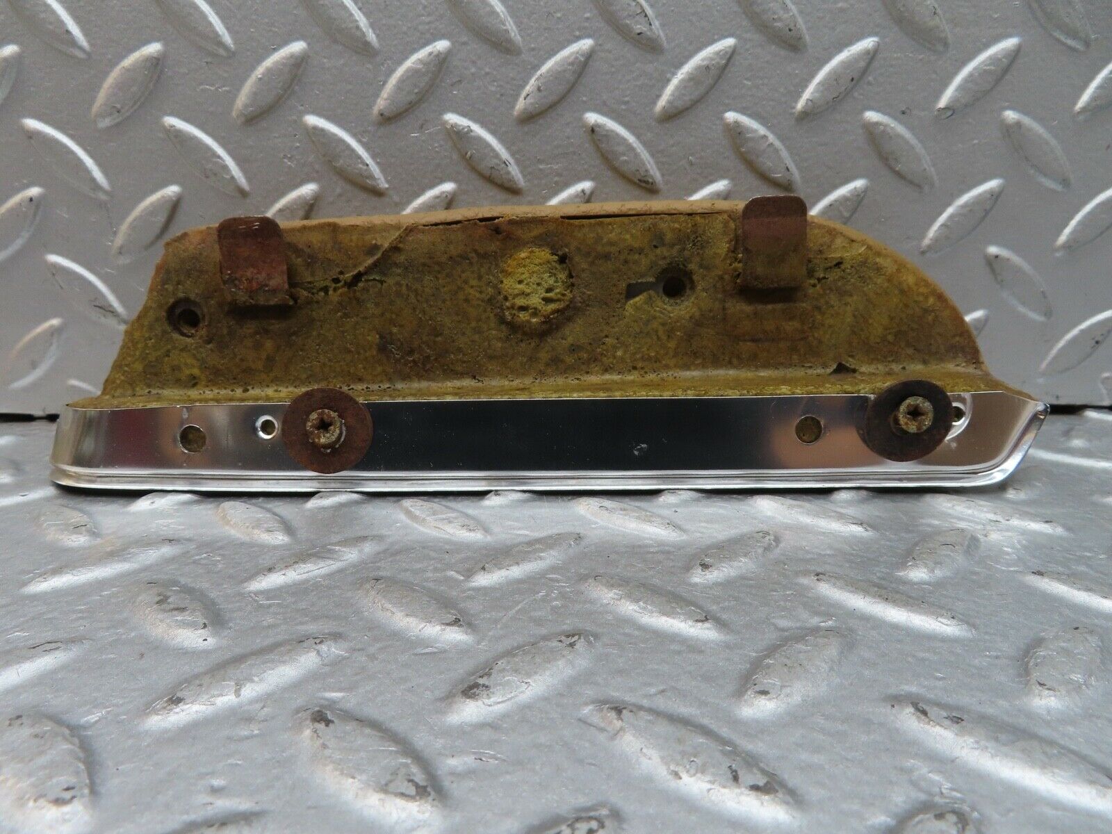 0753 Mercedes-Benz C107 350SLC Coupe Rear Right Card Panel Arm Rest Beige