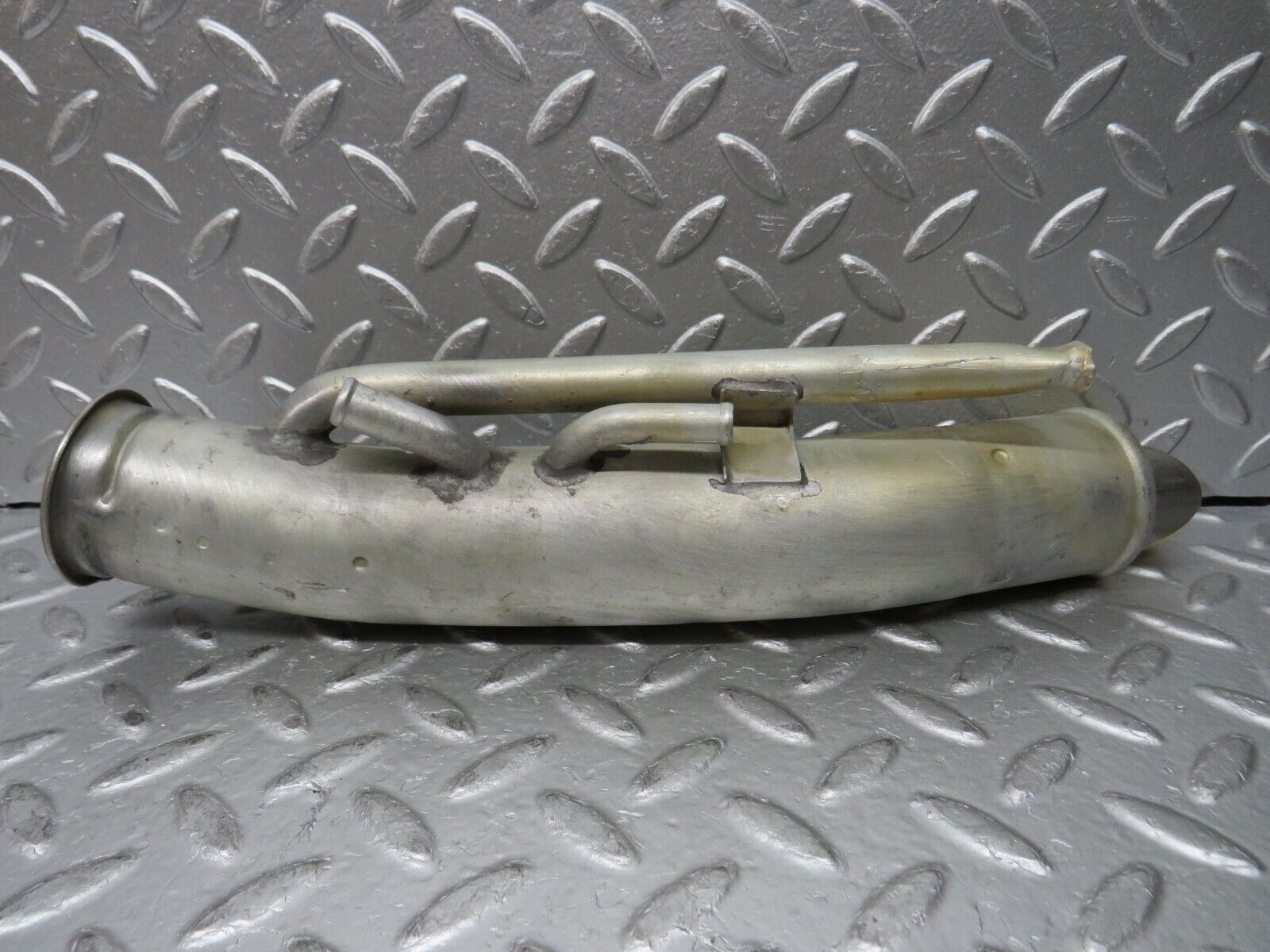 30058 Porsche 924 Fuel Tank Filling pipe